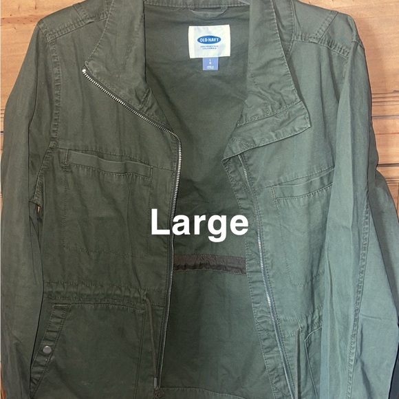 Woman’s Bomber Jacket - Picture 2 of 2